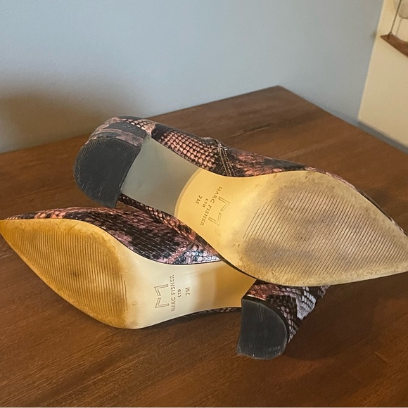 Marc Fisher Ulani Pink Snakeskin Booties | Size 7 | Rare + Trendy - Picture 5 of 7